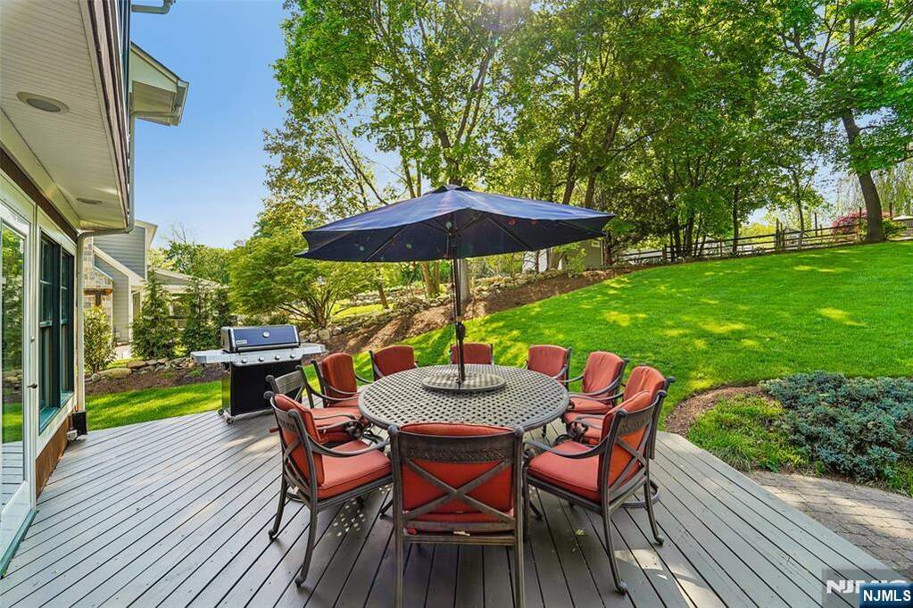 4 Bedroom Single Family Home/House's Image 29