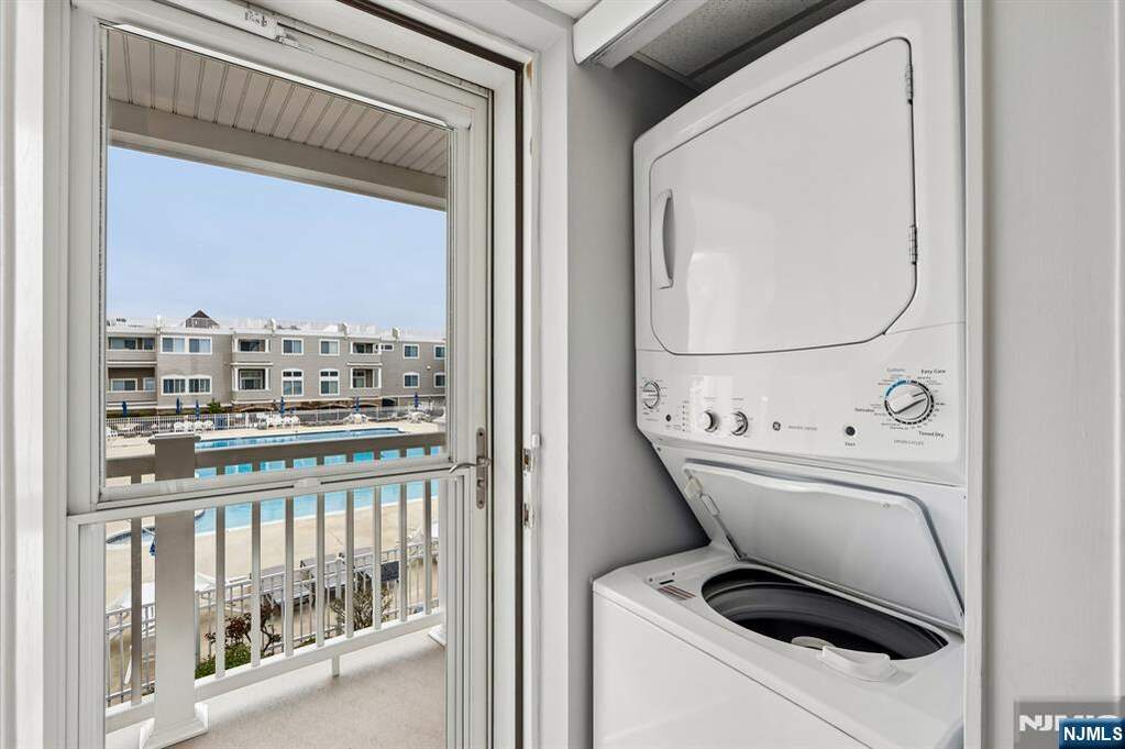 2 Bedroom Apartment/Flat's Image 20