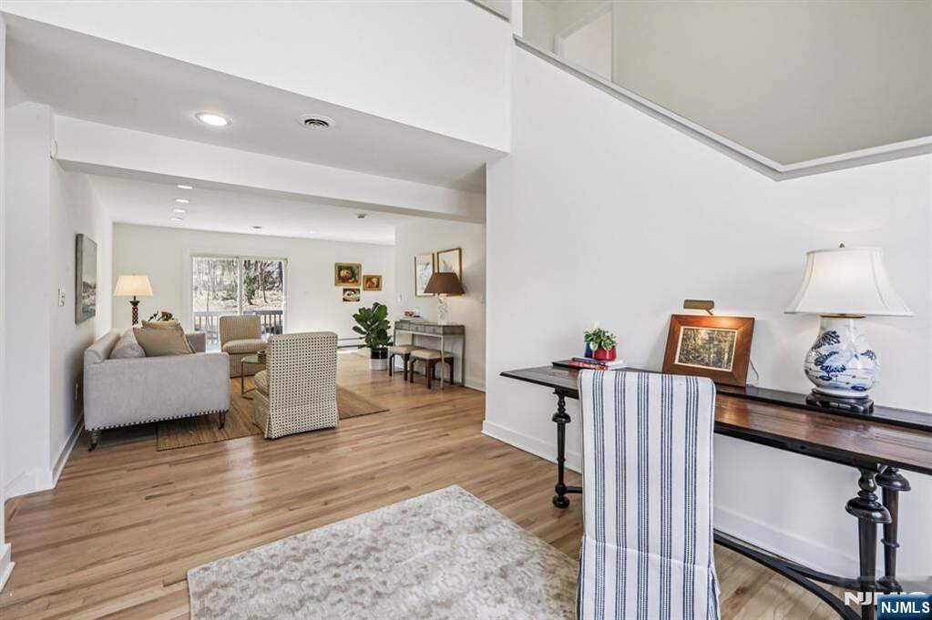 4 Bedroom Single Family Home/House's Image 19