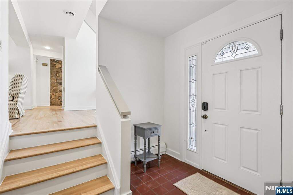 4 Bedroom Single Family Home/House's Image 21