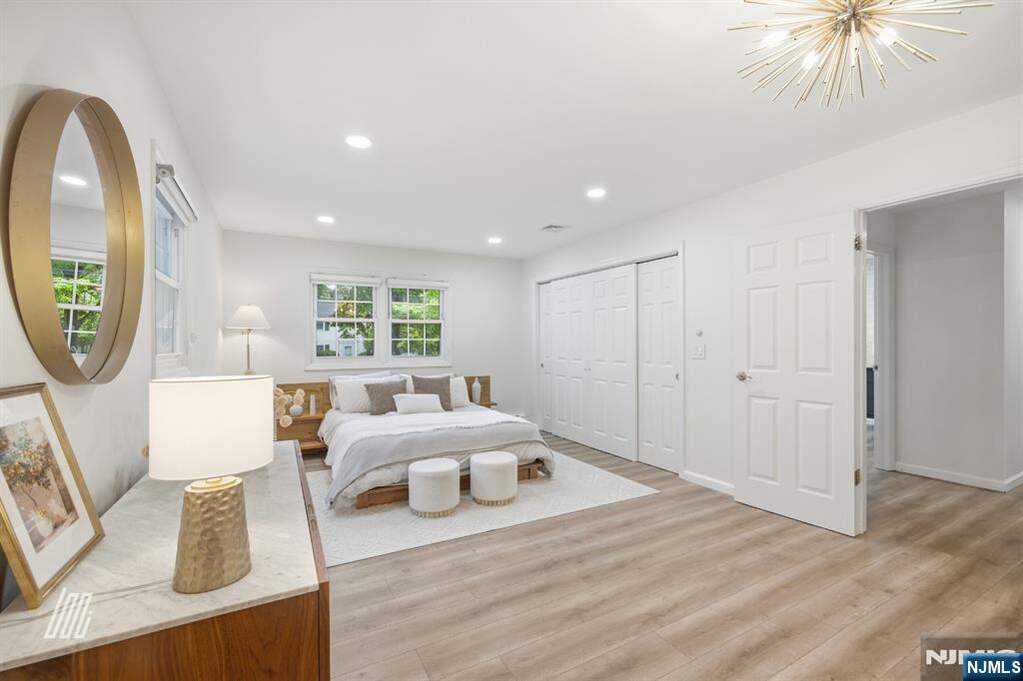 3 Bedroom Single Family Home/House's Image 13
