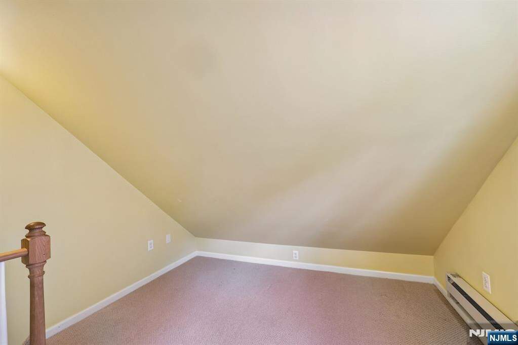 3 Bedroom Single Family Home/House's Image 17