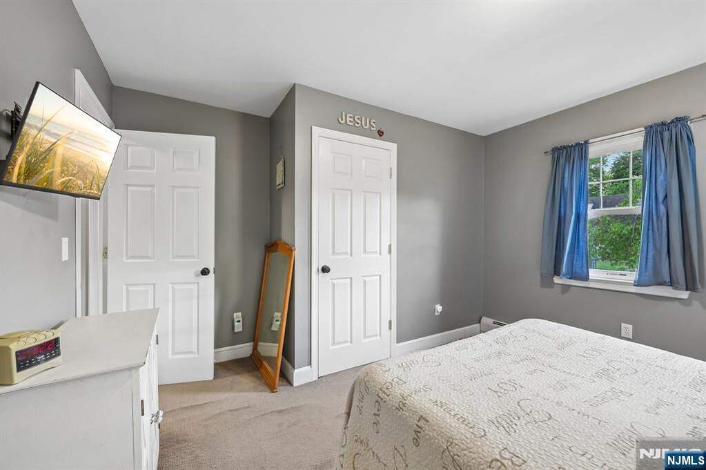 3 Bedroom Single Family Home/House's Image 30
