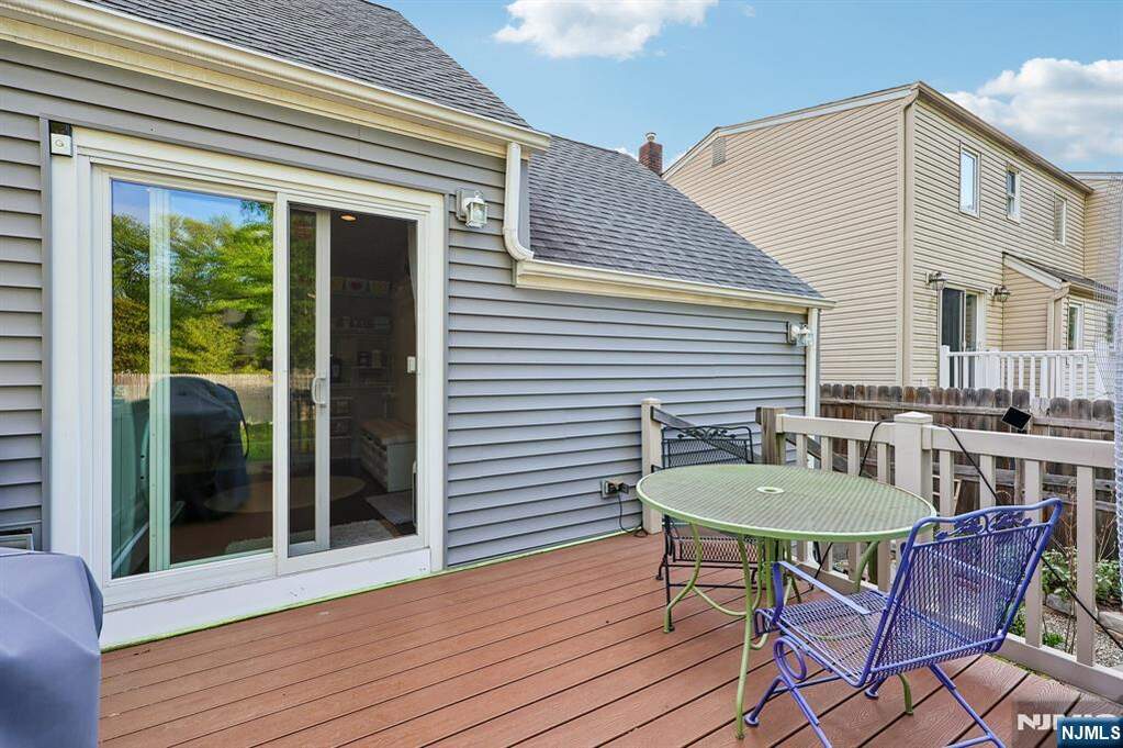 3 Bedroom Single Family Home/House's Image 34