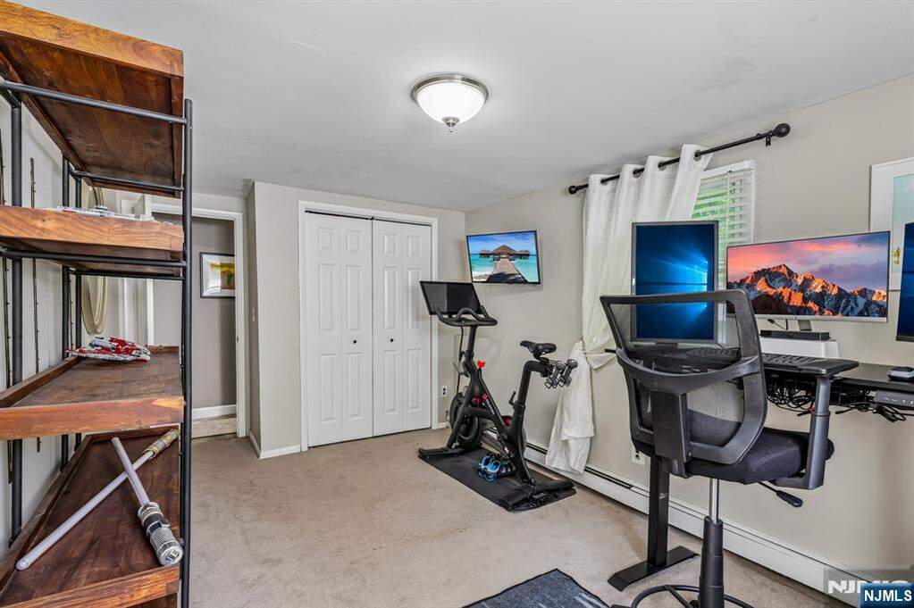 4 Bedroom Single Family Home/House's Image 13