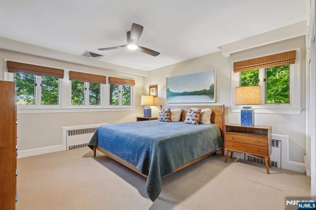 4 Bedroom Single Family Home/House's Image 14