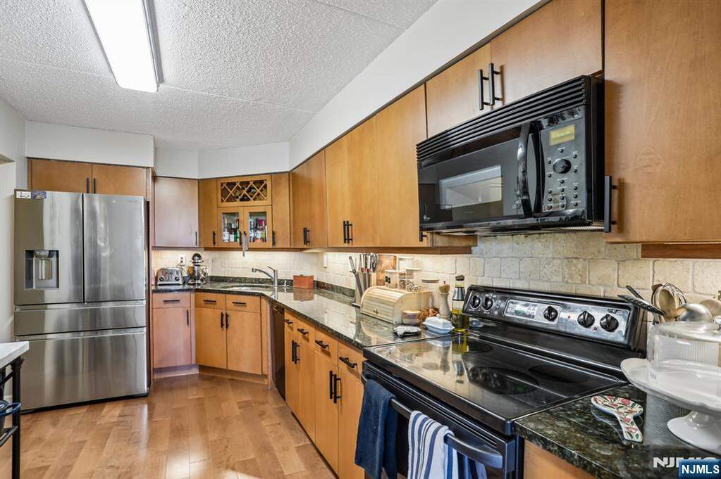 2 Bedroom Apartment/Flat's Image 9