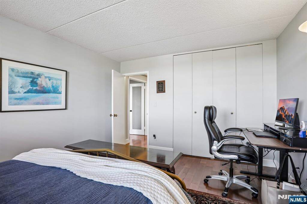 2 Bedroom Apartment/Flat's Image 18