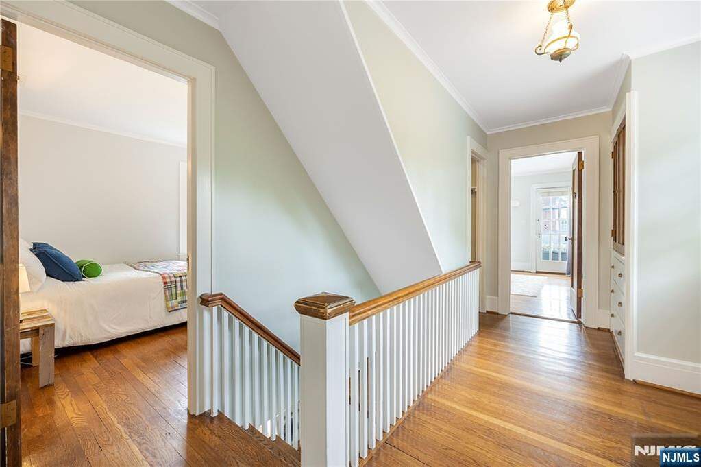 4 Bedroom Single Family Home/House's Image 11