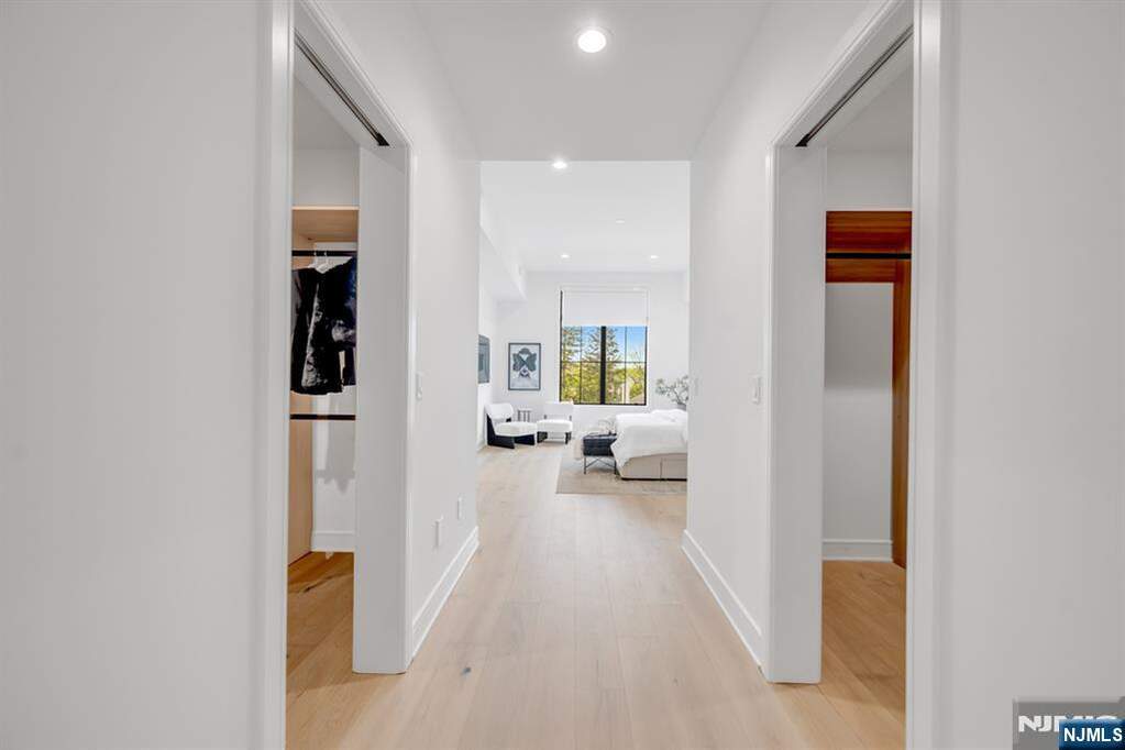 3 Bedroom Villa/Townhouse's Image 23