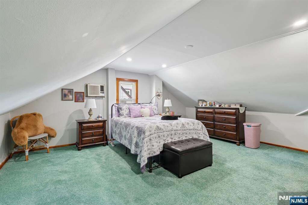 3 Bedroom Single Family Home/House's Image 19