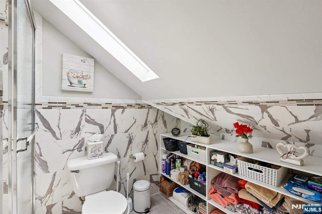 3 Bedroom Single Family Home/House's Image 24