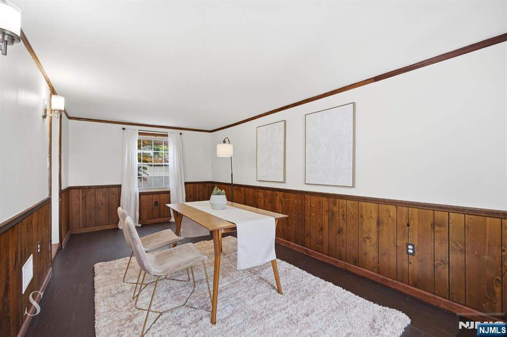 3 Bedroom Single Family Home/House's Image 4