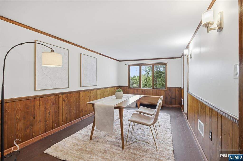 3 Bedroom Single Family Home/House's Image 5