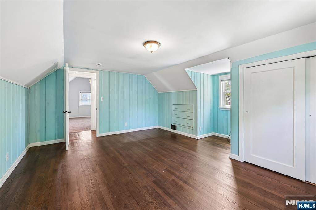 4 Bedroom Single Family Home/House's Image 14