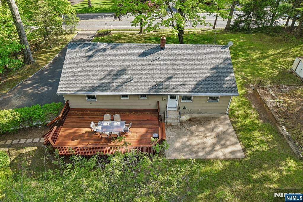 3 Bedroom Single Family Home/House's Image 30