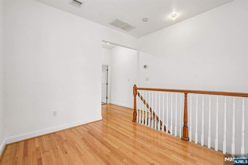 3 Bedroom Single Family Home/House's Image 18