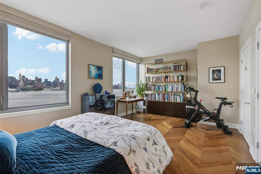 2 Bedroom Apartment/Flat's Image 14