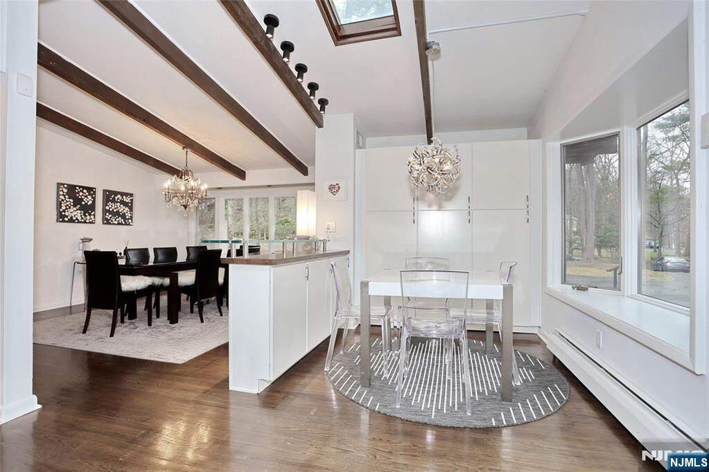 4 Bedroom Single Family Home/House's Image 13