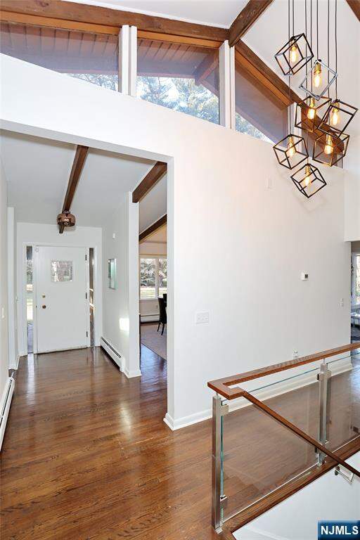 4 Bedroom Single Family Home/House's Image 6