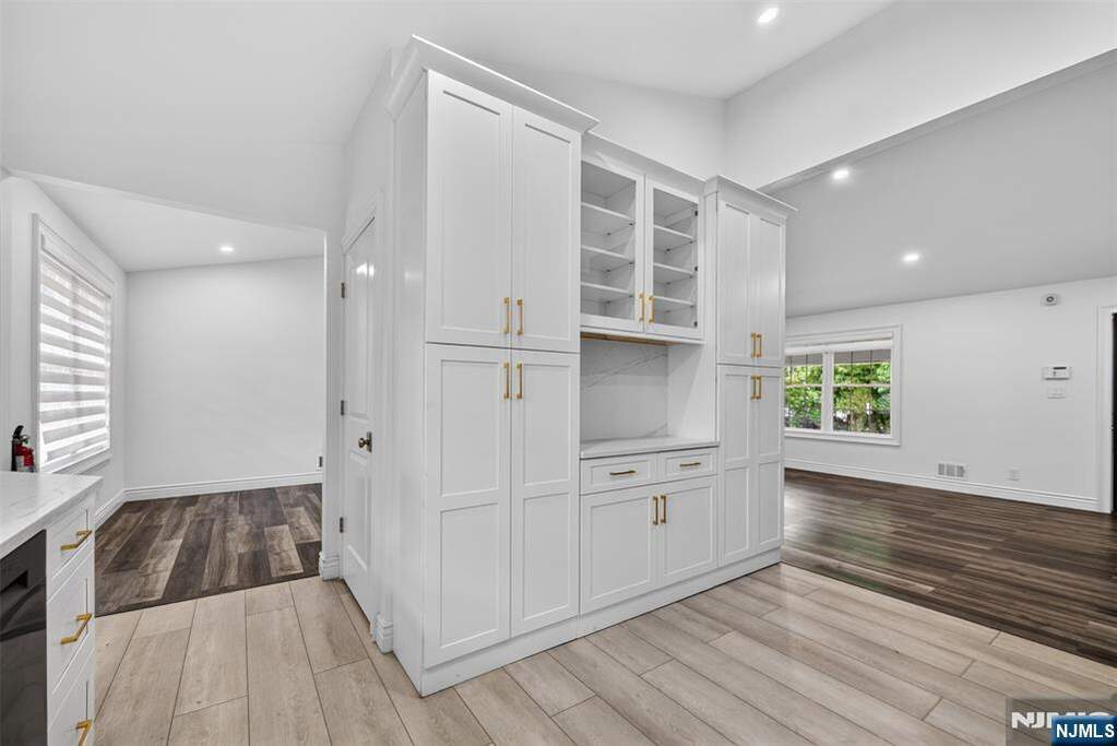 3 Bedroom Single Family Home/House's Image 13
