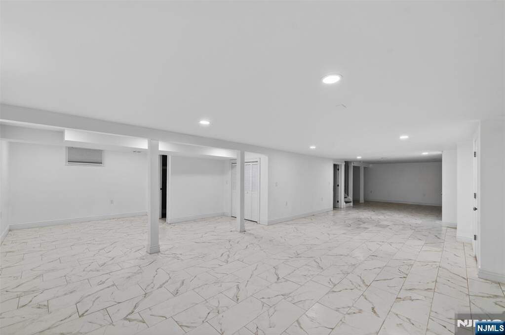 3 Bedroom Single Family Home/House's Image 26