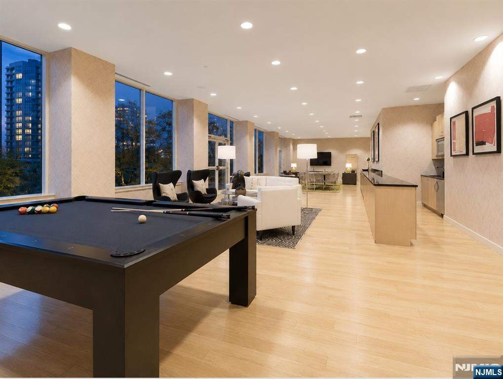 2 Bedroom Apartment/Flat's Image 28