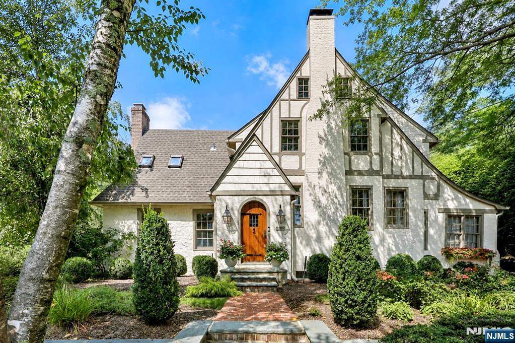 Single family home
