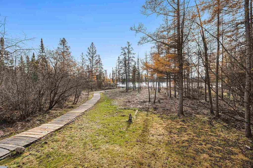 3 Bedroom Single Family Home/House's Image 26