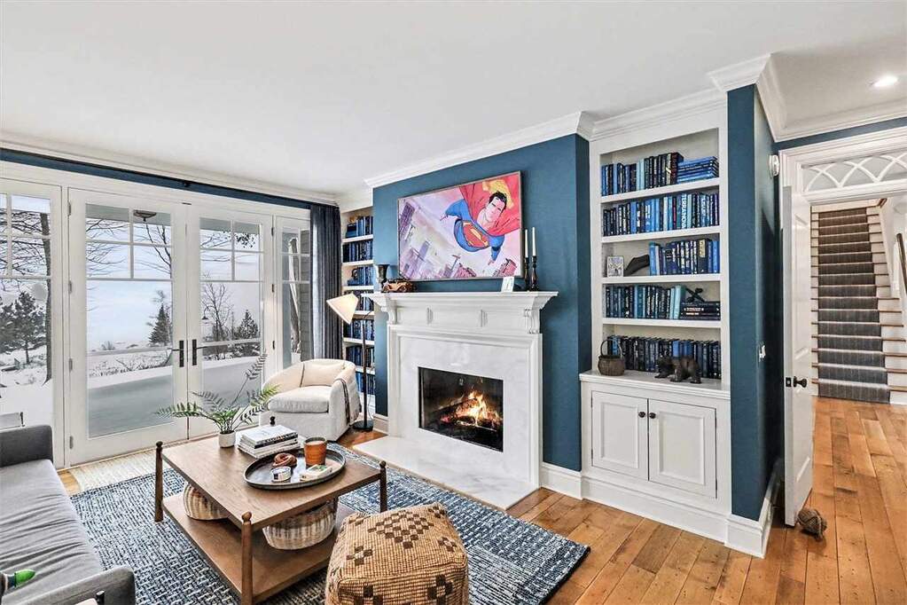 5 Bedroom Single Family Home/House's Image 17