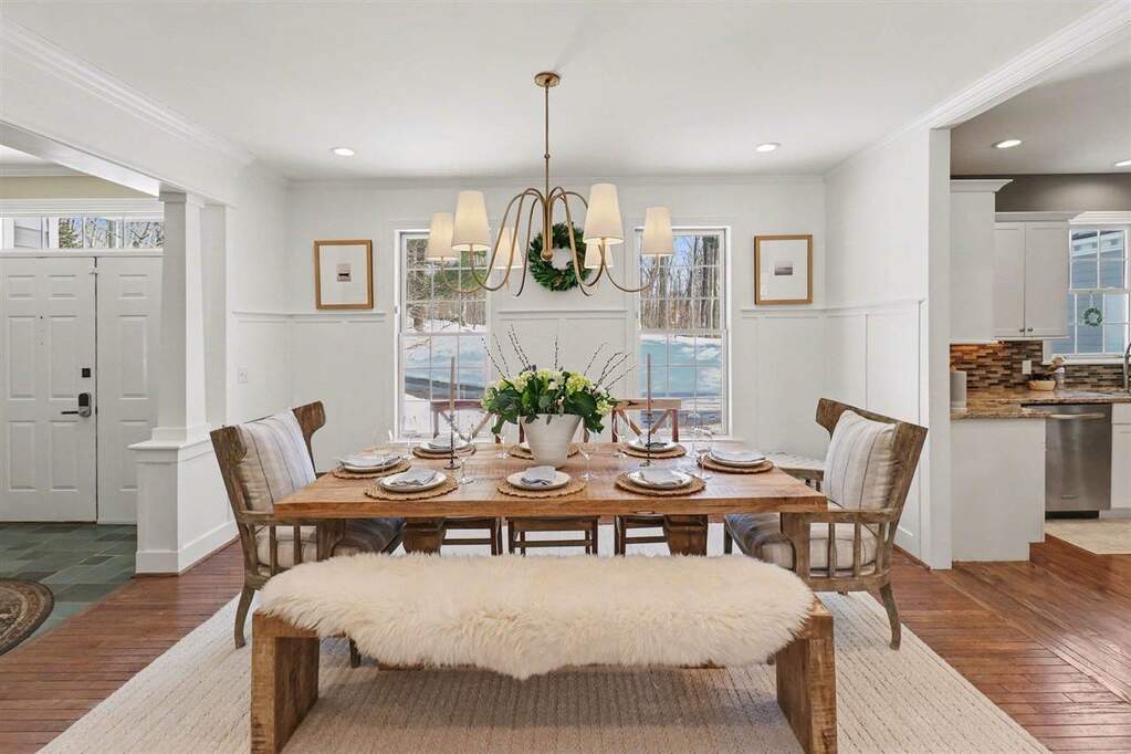4 Bedroom Single Family Home/House's Image 10