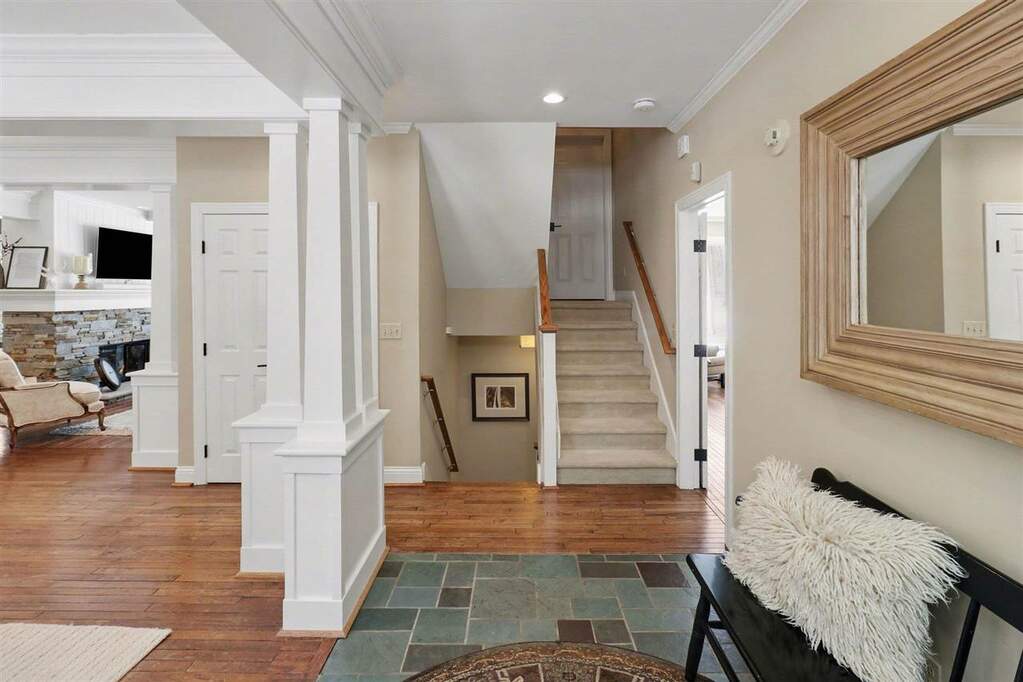 4 Bedroom Single Family Home/House's Image 17