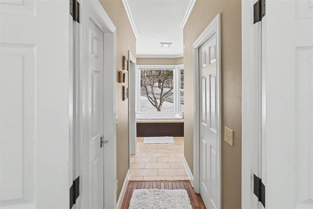 4 Bedroom Single Family Home/House's Image 21