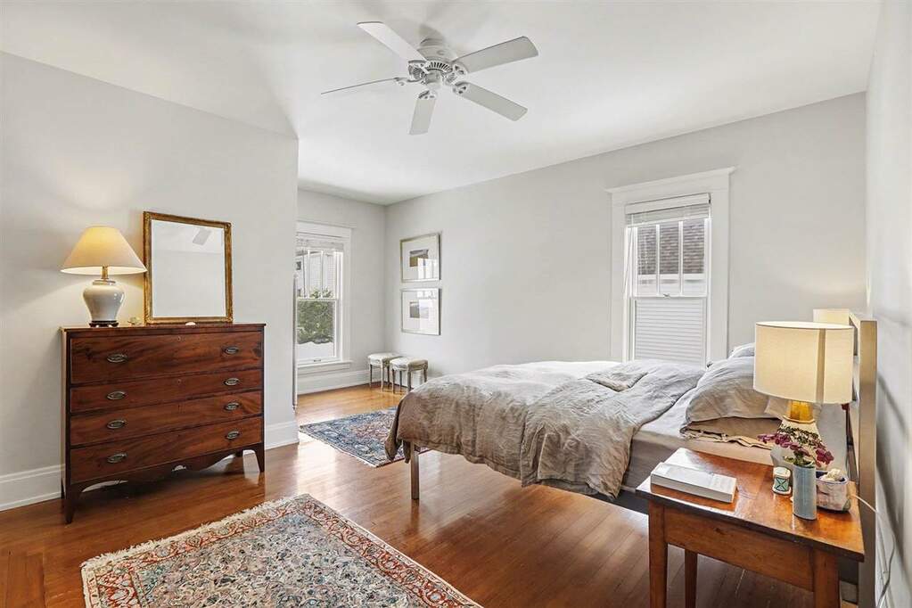 4 Bedroom Single Family Home/House's Image 39
