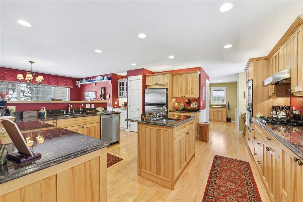 3 Bedroom Single Family Home/House's Image 18