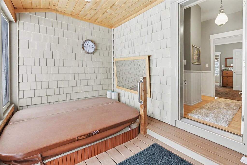 3 Bedroom Single Family Home/House's Image 25