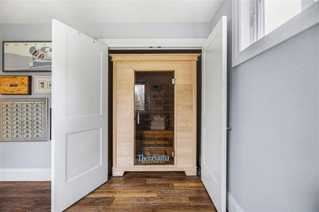 3 Bedroom Single Family Home/House's Image 14