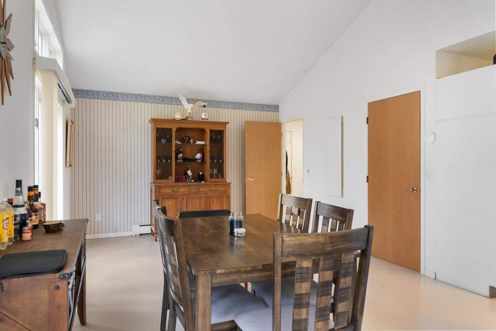 3 Bedroom Single Family Home/House's Image 16