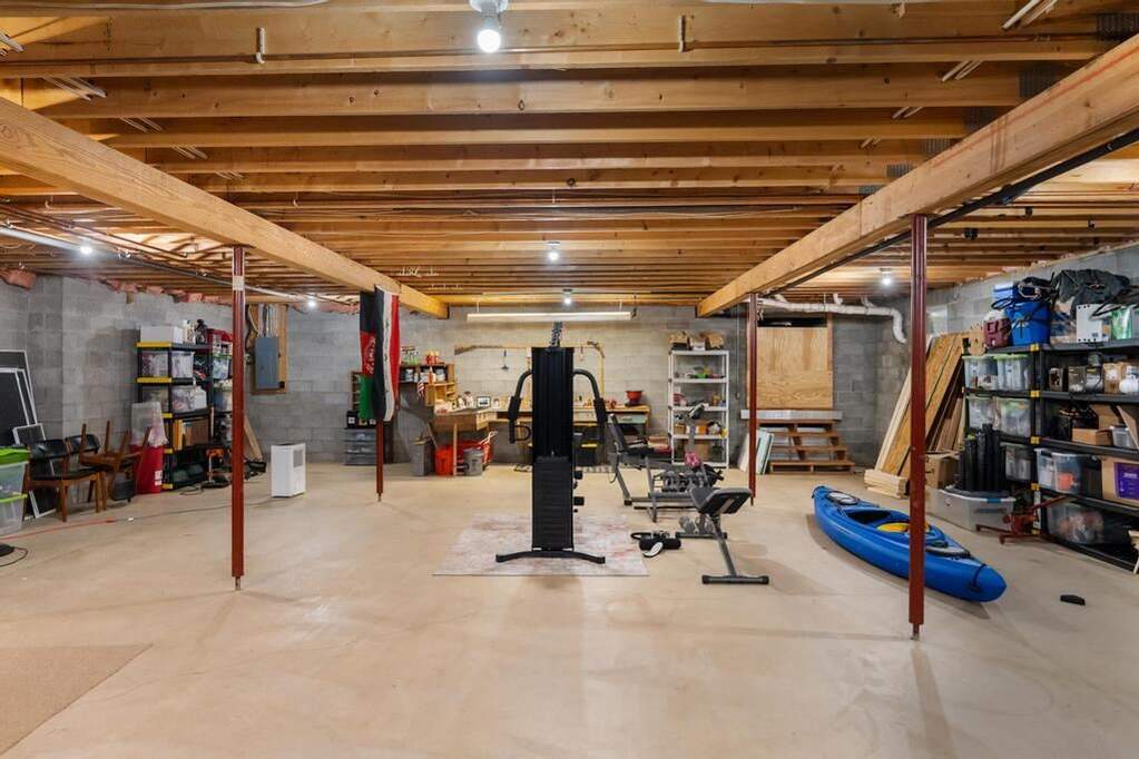 3 Bedroom Single Family Home/House's Image 34