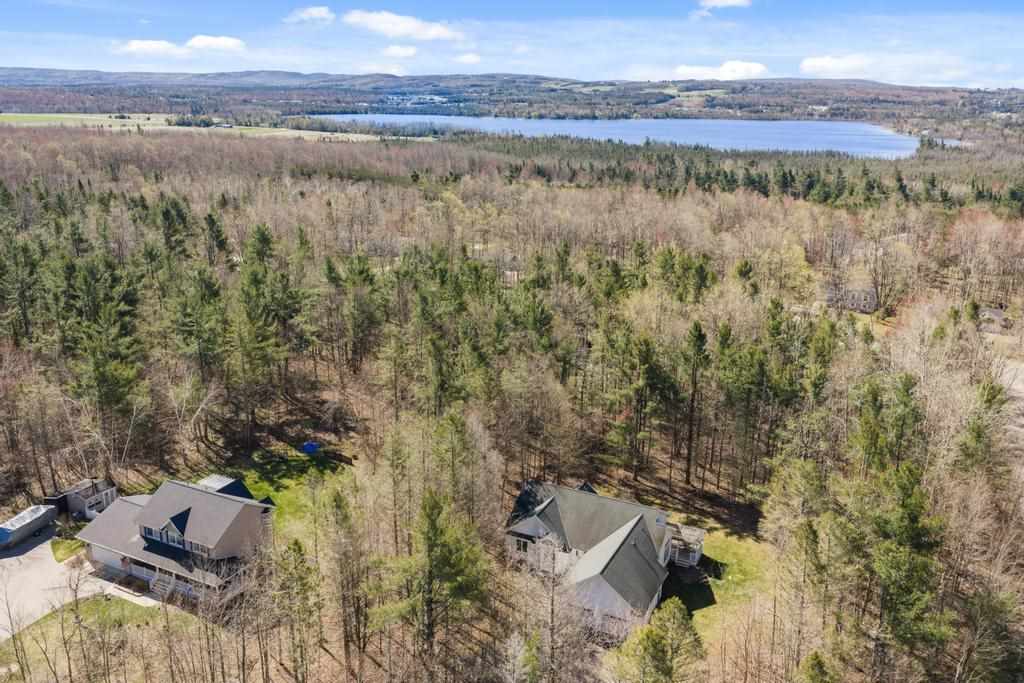 3 Bedroom Single Family Home/House's Image 3