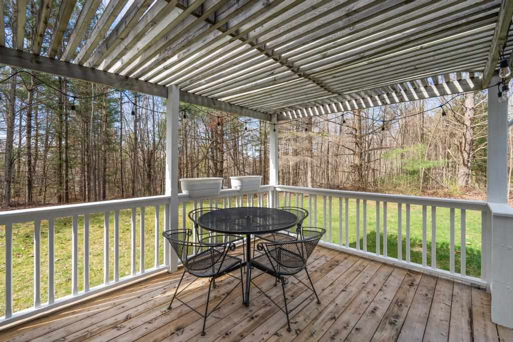 3 Bedroom Single Family Home/House's Image 6