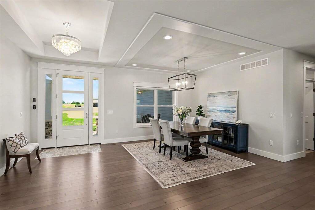 4 Bedroom Single Family Home/House's Image 10