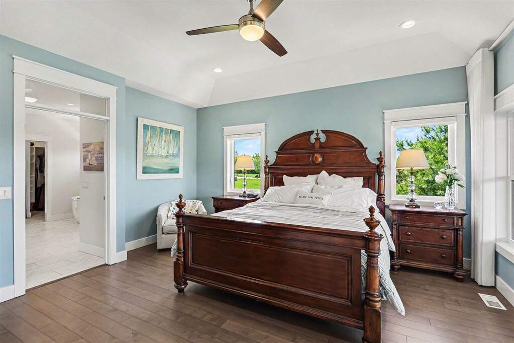4 Bedroom Single Family Home/House's Image 16