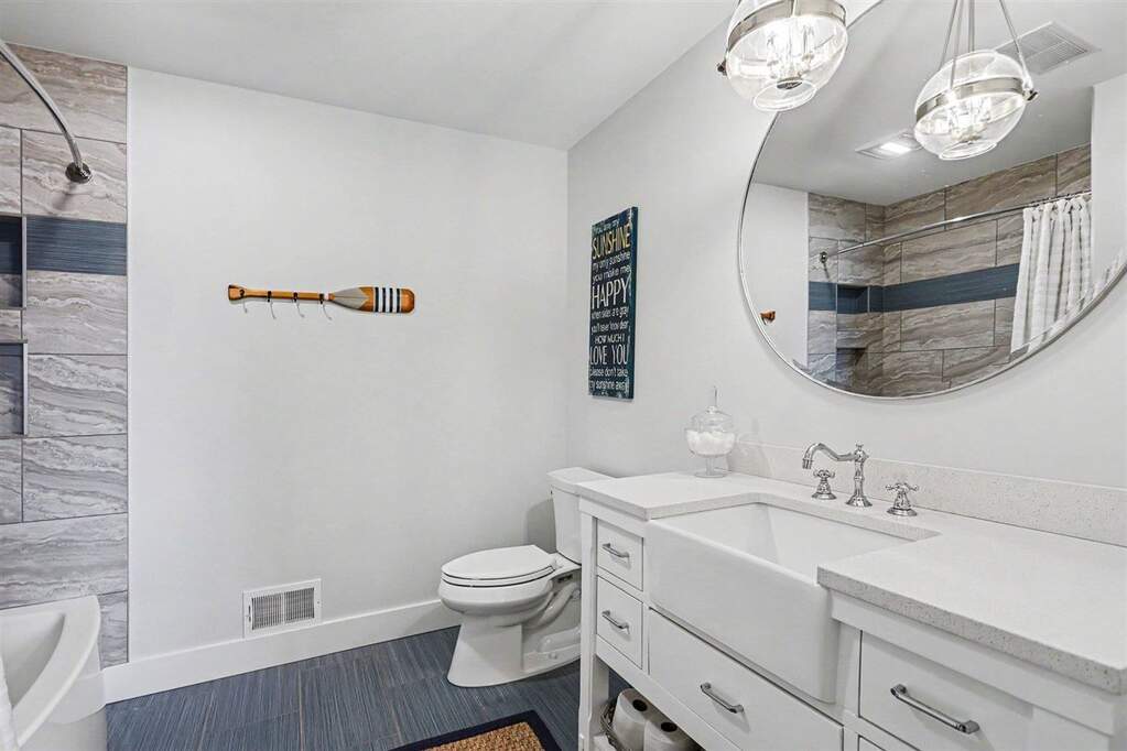 4 Bedroom Single Family Home/House's Image 21
