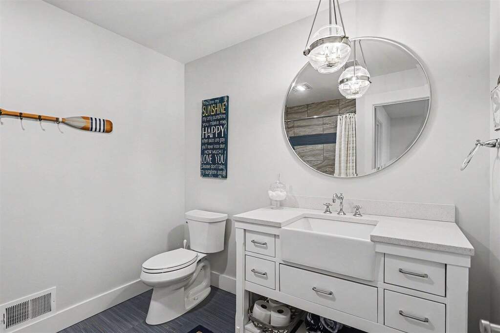 4 Bedroom Single Family Home/House's Image 22
