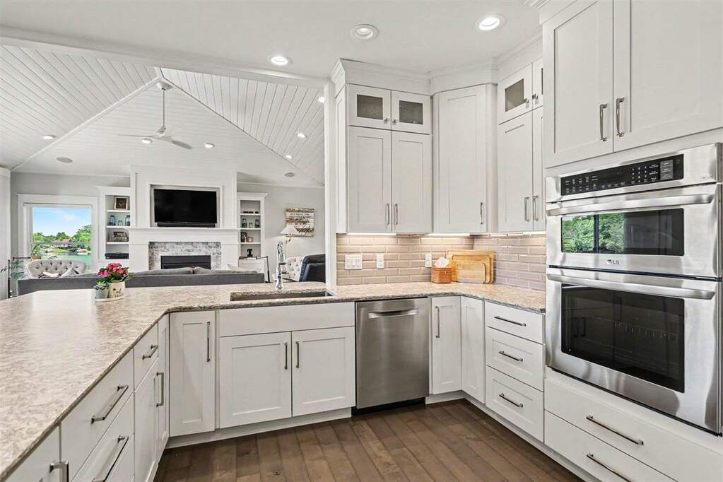 4 Bedroom Single Family Home/House's Image 4