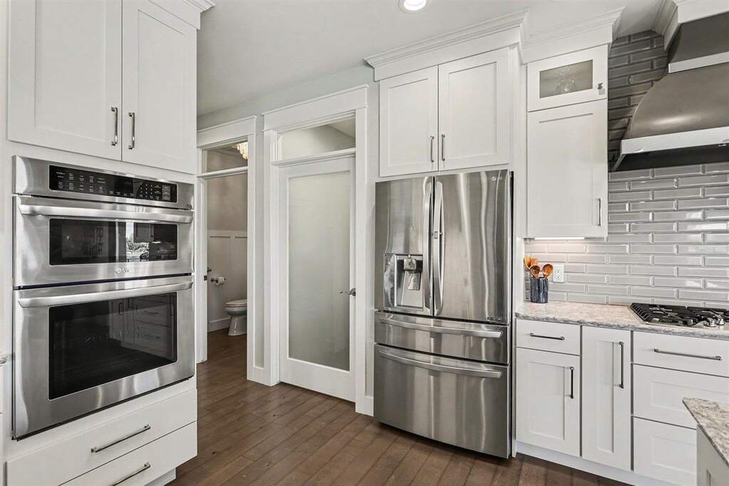4 Bedroom Single Family Home/House's Image 5