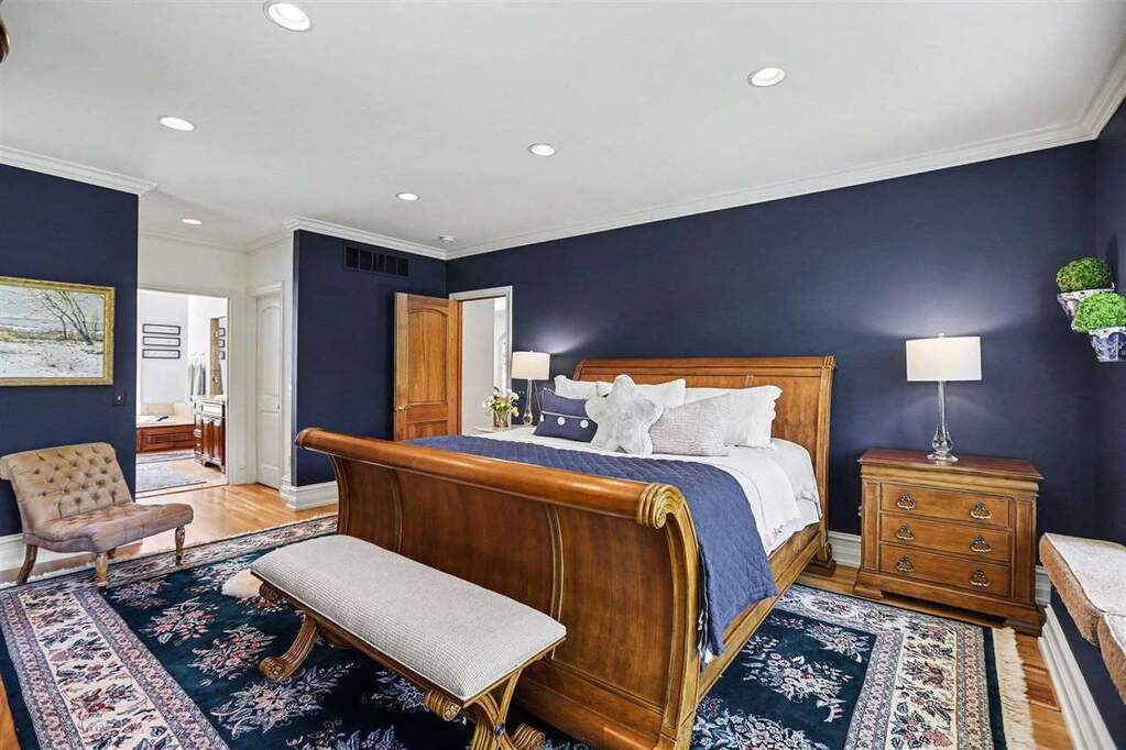 4 Bedroom Single Family Home/House's Image 15