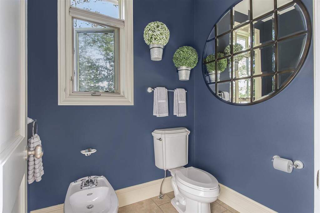 4 Bedroom Single Family Home/House's Image 33