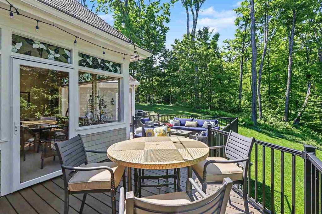 4 Bedroom Single Family Home/House's Image 36